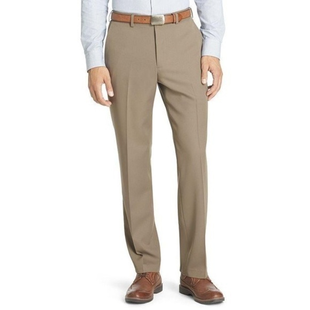 Van Heusen Non Iron Flat Front Traveler Dress Pant